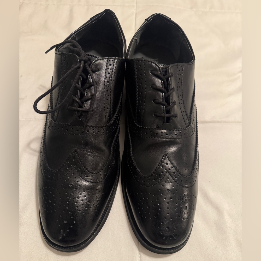 Men’s Bass Classic Black Brogue Oxfords